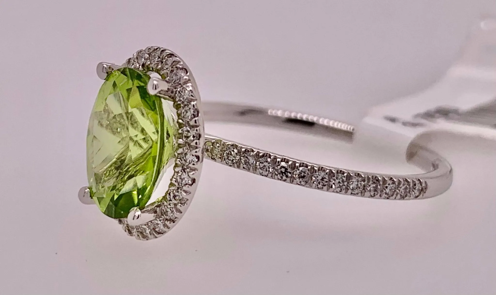 14K Peridot & Diamond Ring