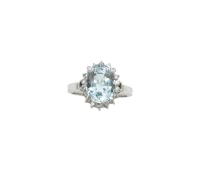 Aquamarine and diamond Ladies Ring