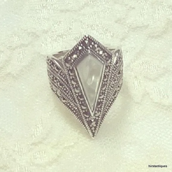 Art Deco Mother of Pearl silver Marcasite  spear ring