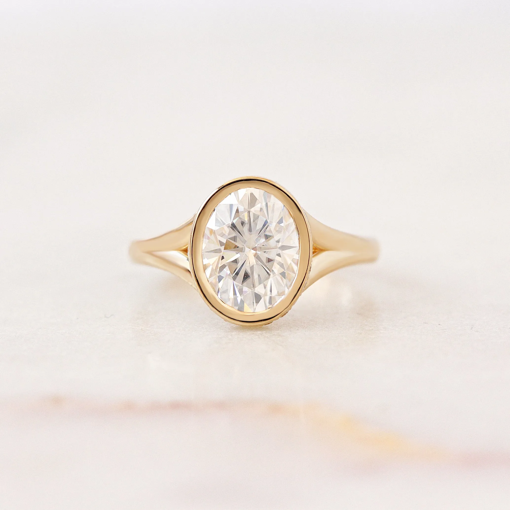 Bezel Set, Oval Diamond, Hidden Halo, Unique Engagement Ring Urban ♥