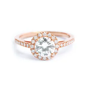 Classic & delicate Round diamond halo engagement ring - "Lady" ♥