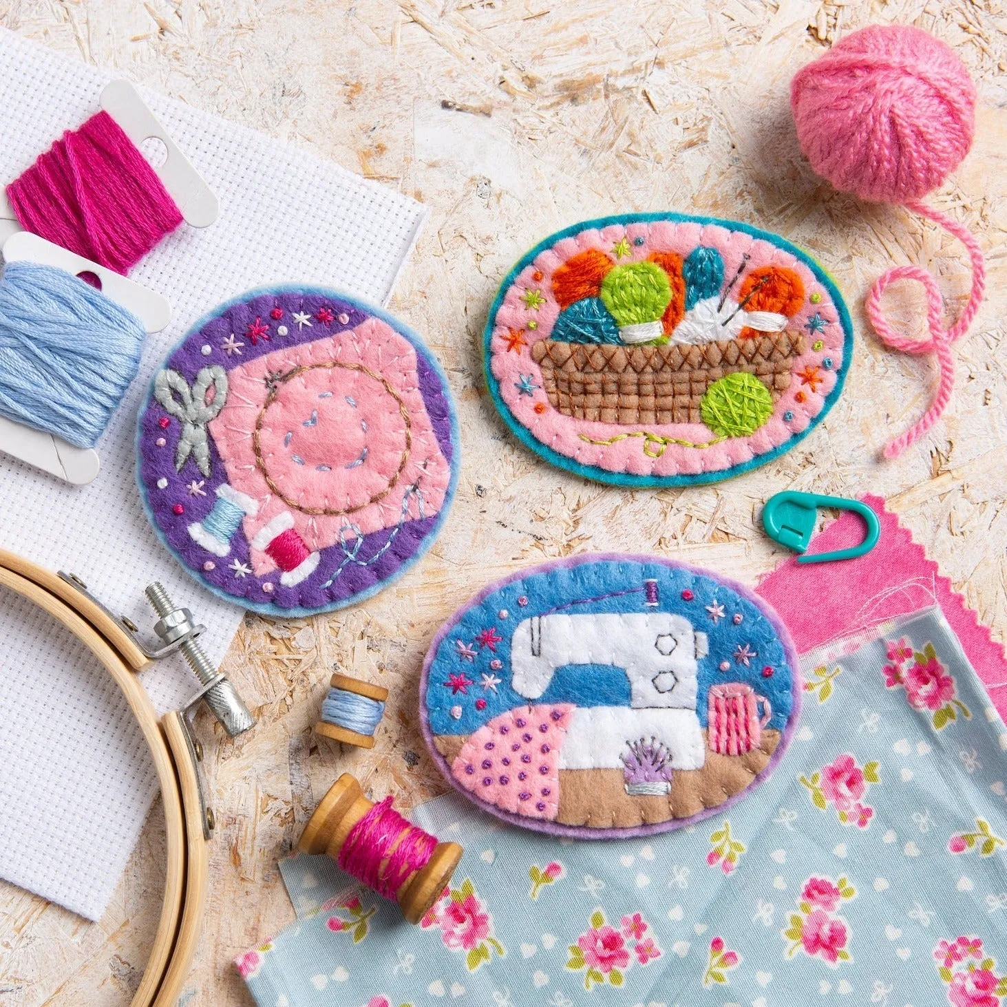 Embroidery Felt Craft Brooch Kit