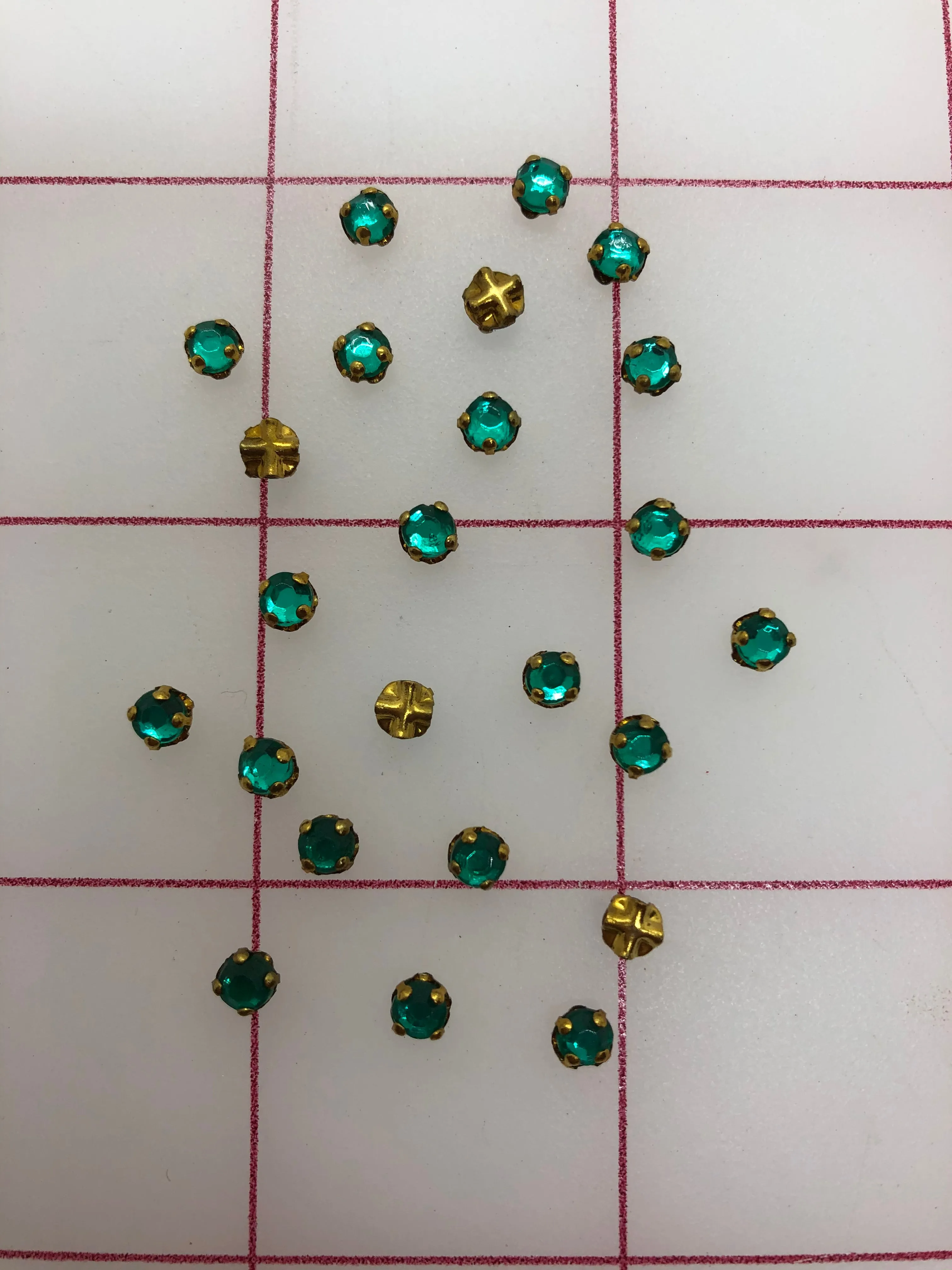 Rhinestones - 16SS Vintage Swarovski Rose Montees in Gold Settings Emerald 24pc-Pack